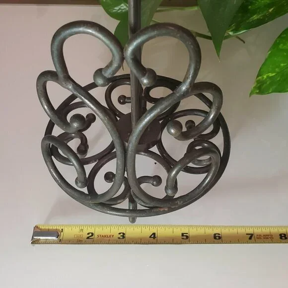 Metal Paper Towel Holder - Vintage - Decorative - Picture 8 of 9